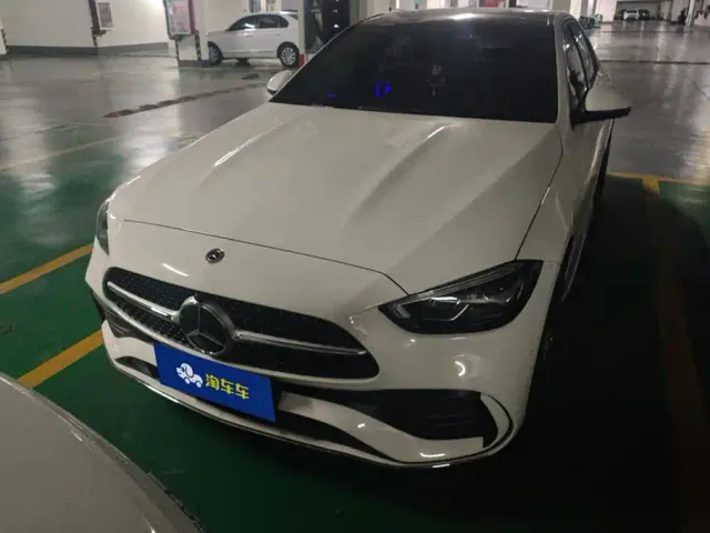 Mercedes-Benz C-Class — Фото автомобиля 2