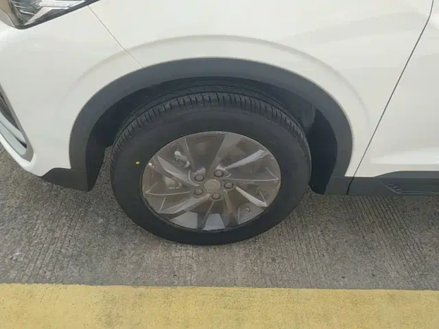 Geely Binyue — Фото автомобиля 22