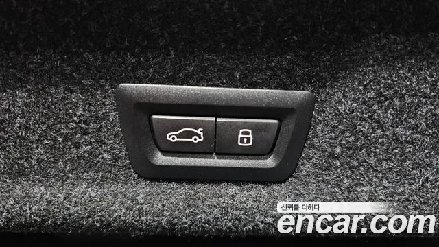 BMW 3-Series 3 серия (G20) 320i M Sport — Фото автомобиля 19