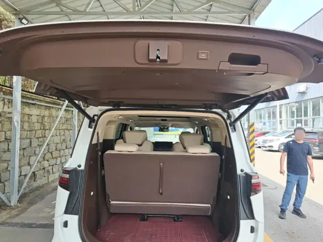 Bestune Besturn M9 — Фото автомобиля 18
