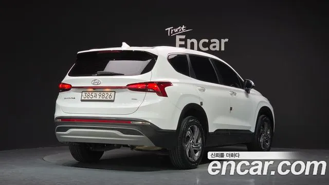 Фотография автомобиля — Hyundai Santafe