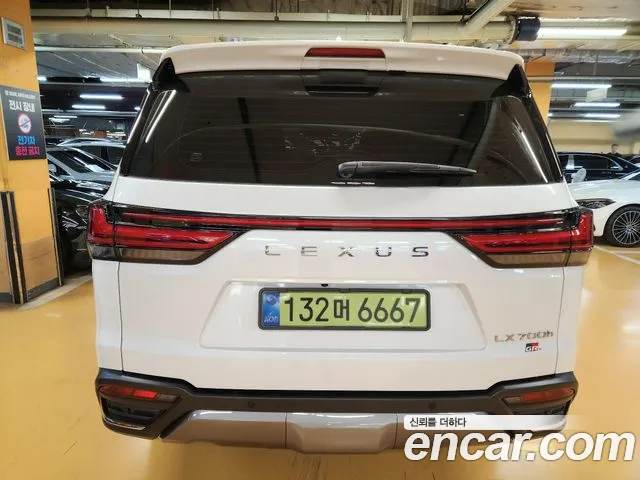 Lexus LX — Фото автомобиля 2