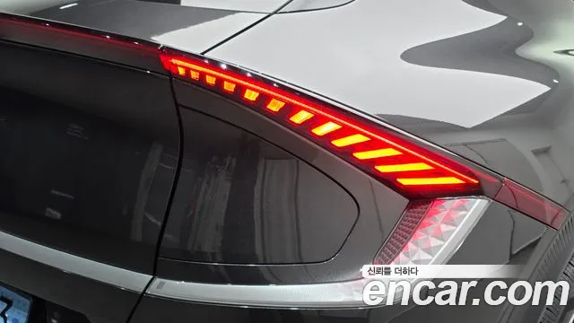 Kia EV6 — Фото автомобиля 22