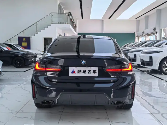 BMW 3 Series — Фото автомобиля 14