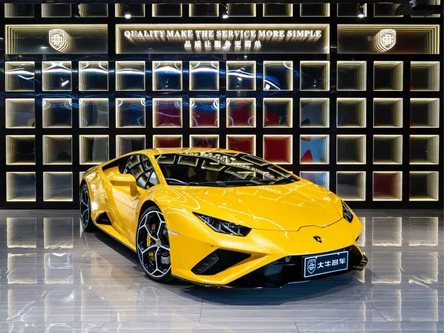 Lamborghini Huracan — Фото автомобиля 3
