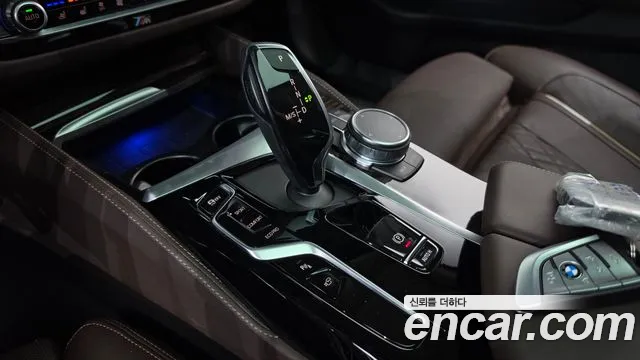 BMW 5-Series 5 серия (G30) 523d Luxury — Фото автомобиля 9