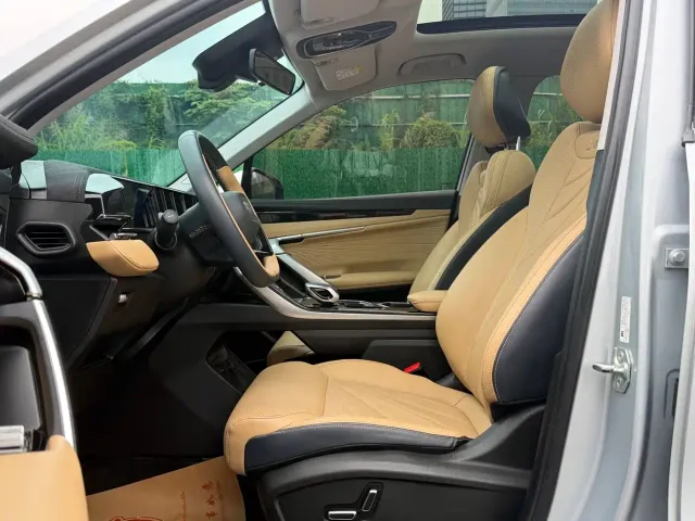 Geely Boyue L — Фото автомобиля 6