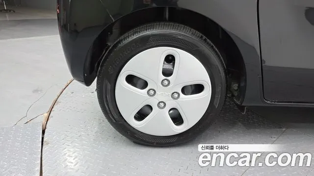 Kia RAY Новый Kia Ray Фургон — Фото автомобиля 5