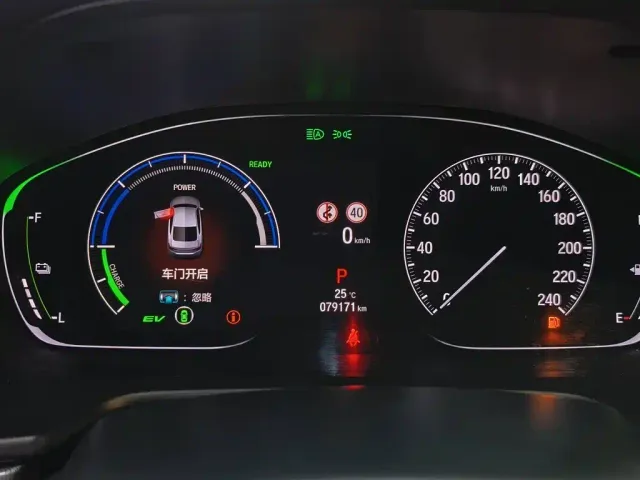 Honda Accord — Фото автомобиля 11