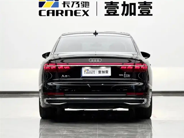 Audi A8 — Фото автомобиля 21