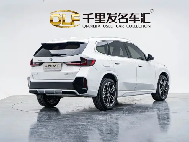 BMW X1 — Фото автомобиля 3
