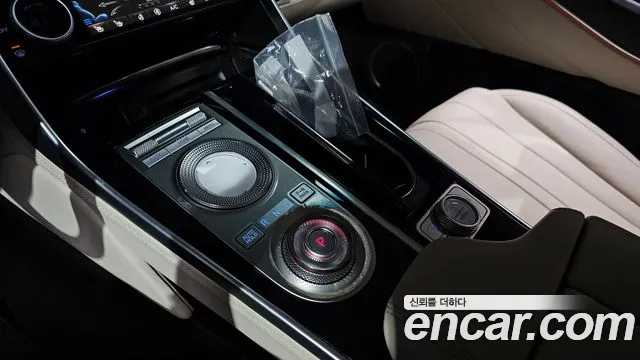 Genesis GV80 — Фото автомобиля 9