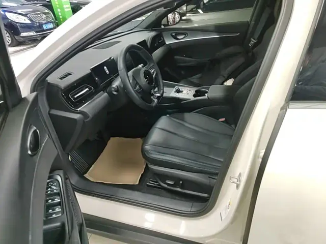 BYD Seal 06 — Фото автомобиля 14