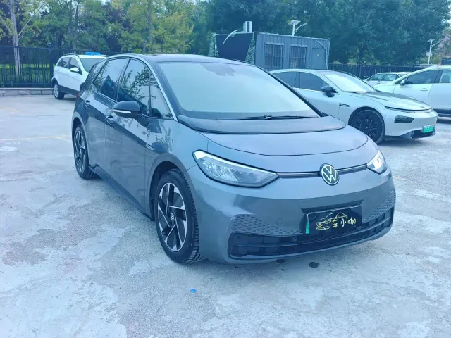 Volkswagen ID.3 — Фото автомобиля 3