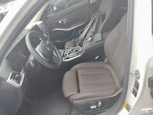 BMW i3 — Фото автомобиля 14