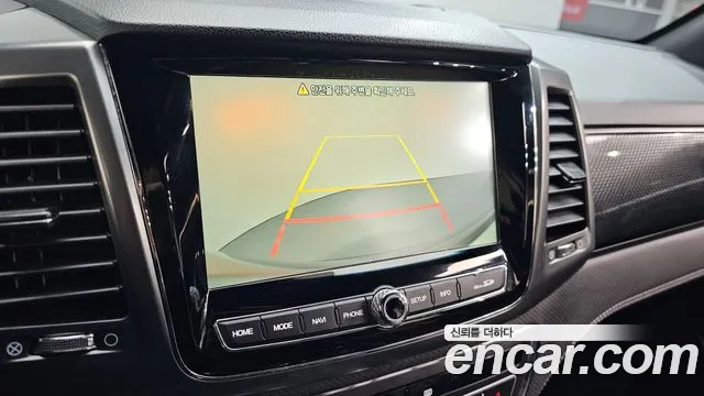 KG_Mobility_Ssangyong Rexton Новый Rexton Sport Khan Дизель 2.2 4WD — Фото автомобиля 15