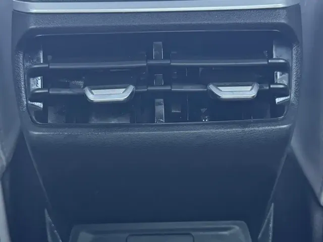 Geely Emgrand — Фото автомобиля 12