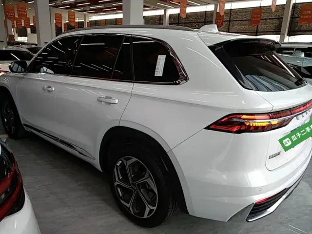 Geely Xingyue L — Фото автомобиля 4