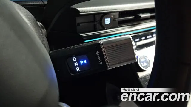 Hyundai Santa Fe MX5 — Фото автомобиля 9