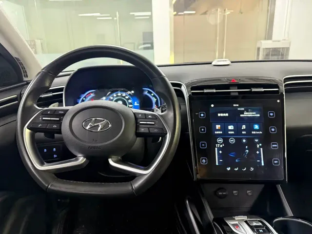 Hyundai Tucson — Фото автомобиля 18
