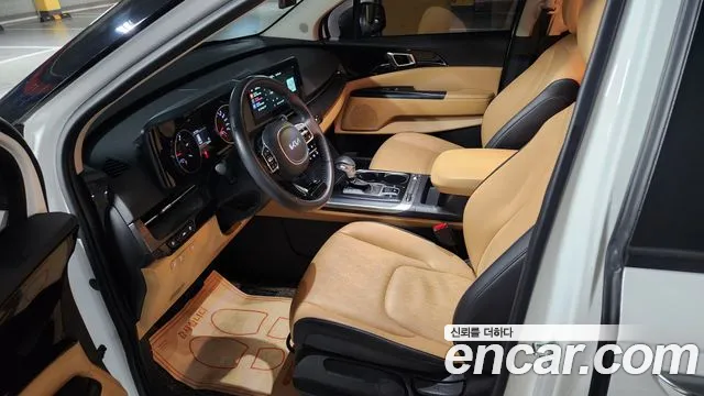 Kia Canival Carnival 4 поколение Дизель 9 мест Prestige — Фото автомобиля 9