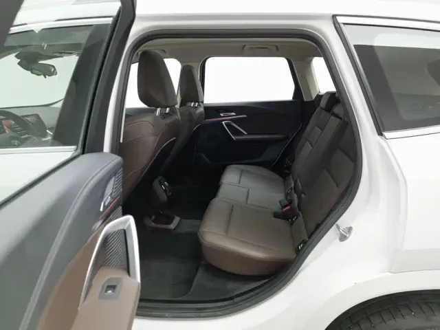 BMW X1 — Фото автомобиля 15