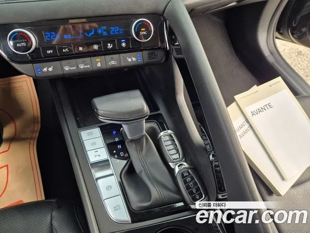 Hyundai Avante CN7 — Фото автомобиля 18