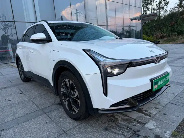 Nezha Auto Neta U 2023 Neta U-II Challenge Edition 500 (LFP) — Фото автомобиля 8