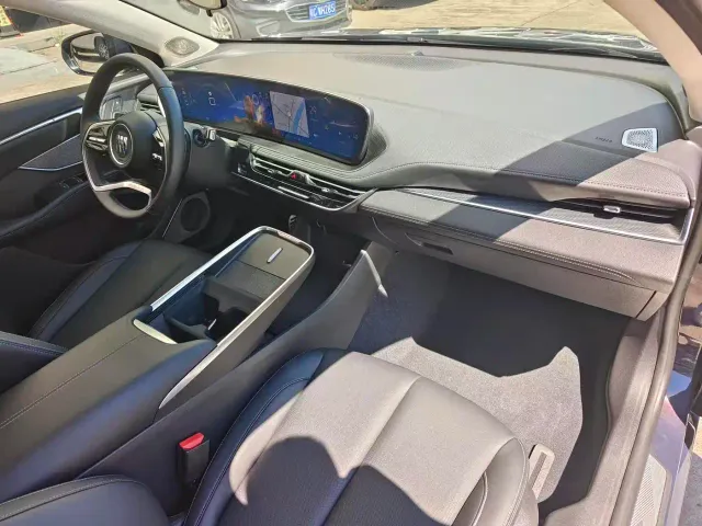 Buick LaCrosse — Фото автомобиля 10