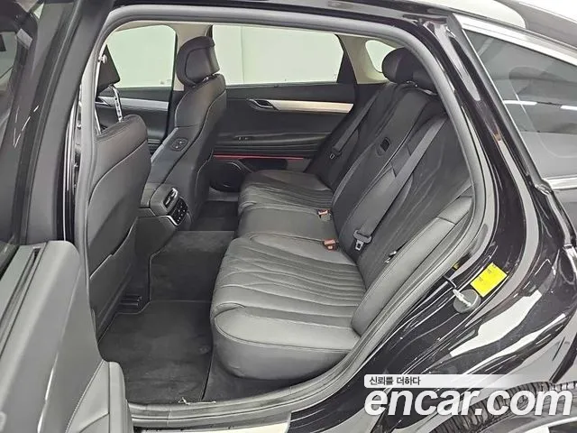 Genesis G80 RG3 — Фото автомобиля 12