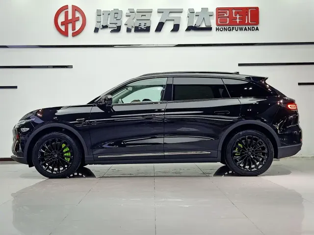 Leapmotor C11 — Фото автомобиля 7