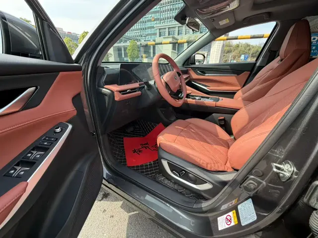 Changan CS75 Plus — Фото автомобиля 4