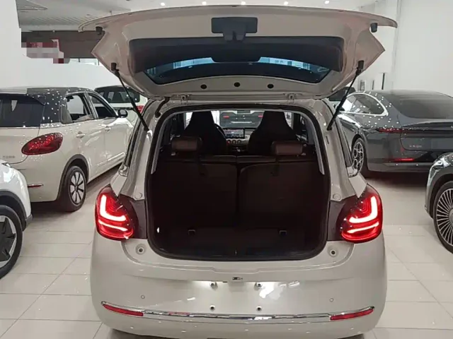 Wuling Bingo — Фото автомобиля 18