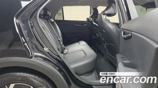 Kia Niro Niro (New) — Фото автомобиля 16
