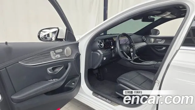 Mercedes-Benz E-Class W213 — Фото автомобиля 10
