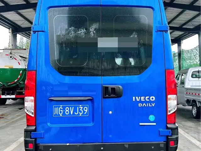 Iveco Daily — Фото автомобиля 8