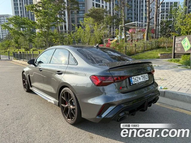 Audi RS3 — Фото автомобиля 4
