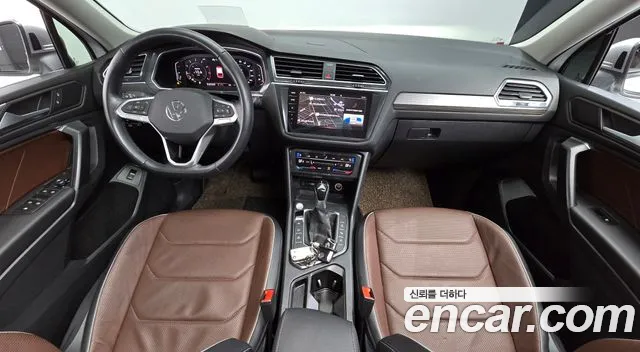 Volkswagen Tiguan — Фото автомобиля 7