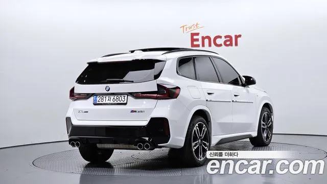 BMW X1 U11 — Фото автомобиля 2