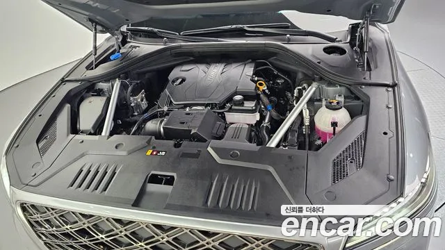 Genesis GV70 2.5T Бензин AWD — Фото автомобиля 6