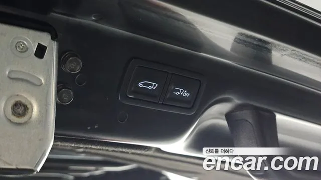 Hyundai Staria — Фото автомобиля 19