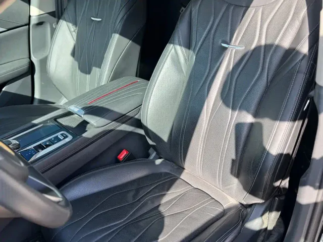 Hongqi H5 — Фото автомобиля 10
