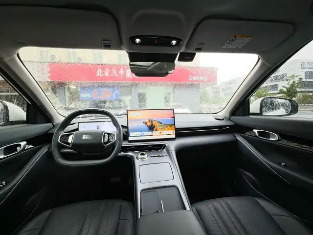 Geely Galaxy E5 — Фото автомобиля 6