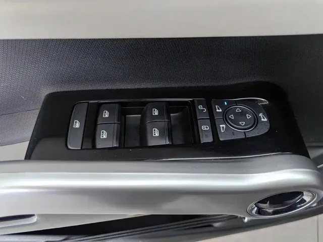 BYD Yuan PLUS — Фото автомобиля 9