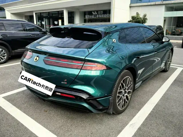 Denza Z9GT — Фото автомобиля 2
