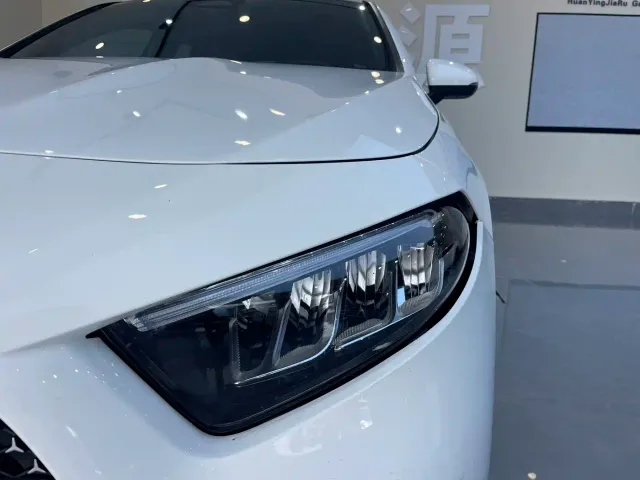 Mercedes-Benz A-Class — Фото автомобиля 3