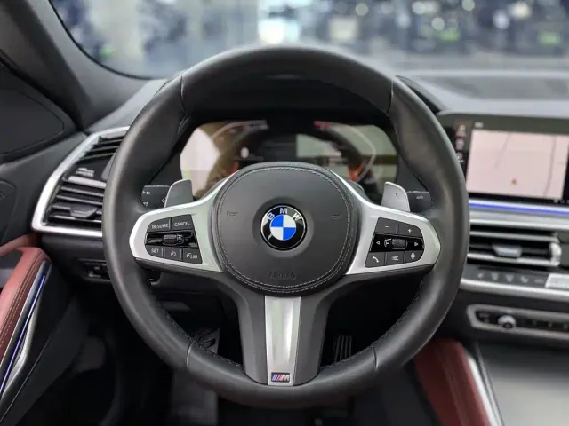BMW X6 — Фото автомобиля 17