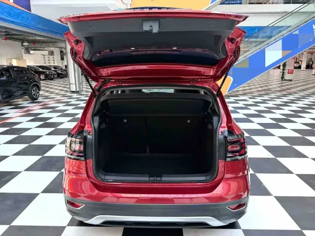 Volkswagen Tanying 2021 1.5L Automatic Smart Connect Edition — Фото автомобиля 15