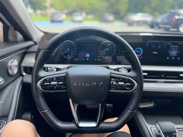 Chery Arrizo 8 — Фото автомобиля 7