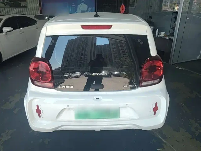 Roewe Clever — Фото автомобиля 5